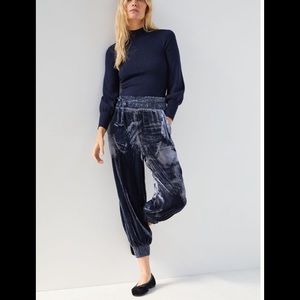 Gloria Velvet Joggers Medium Navy